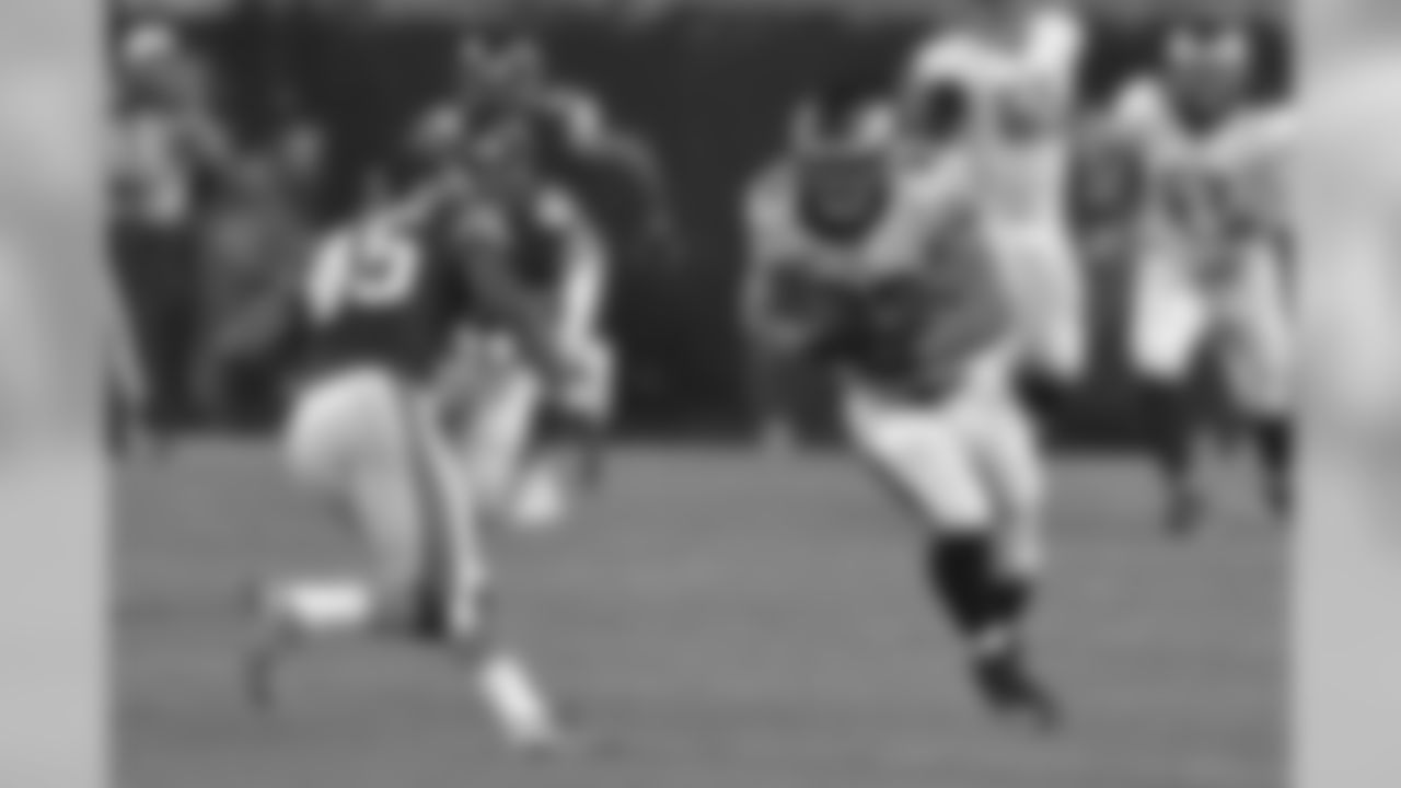 TE James Casey