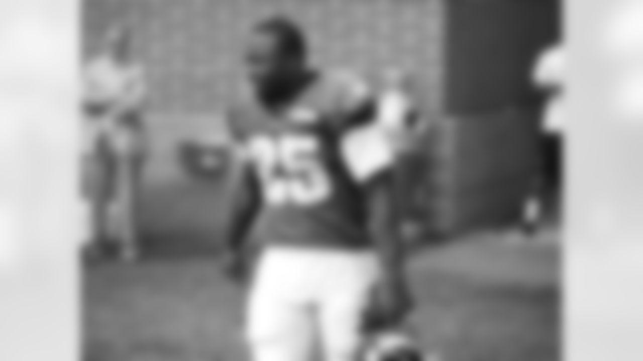 RB LeSean McCoy