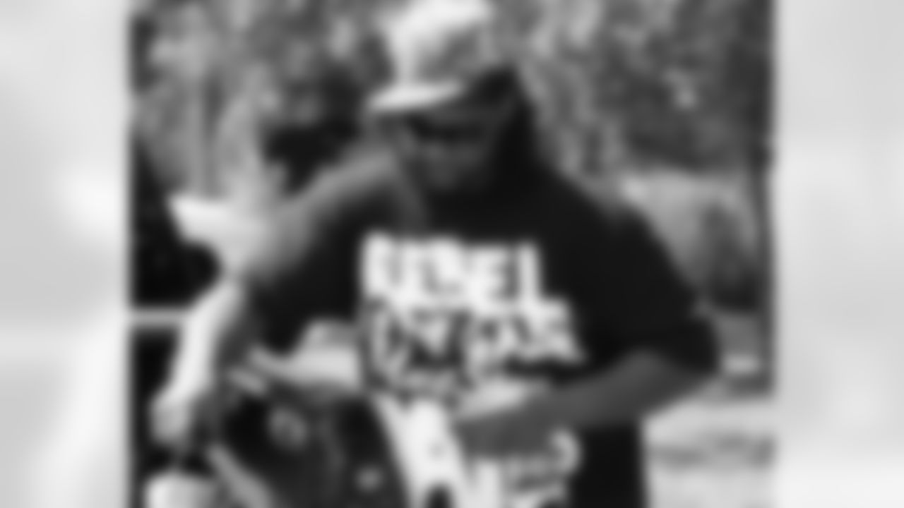 OL Stefan Rodgers is one of the young linemen in camp