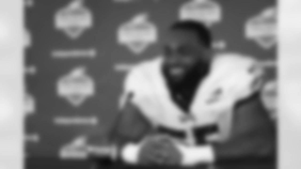DE Brandon Graham