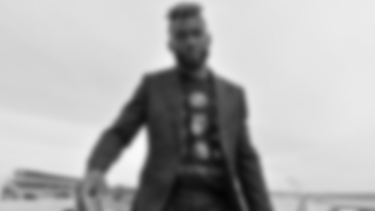 CB Jalen Mills