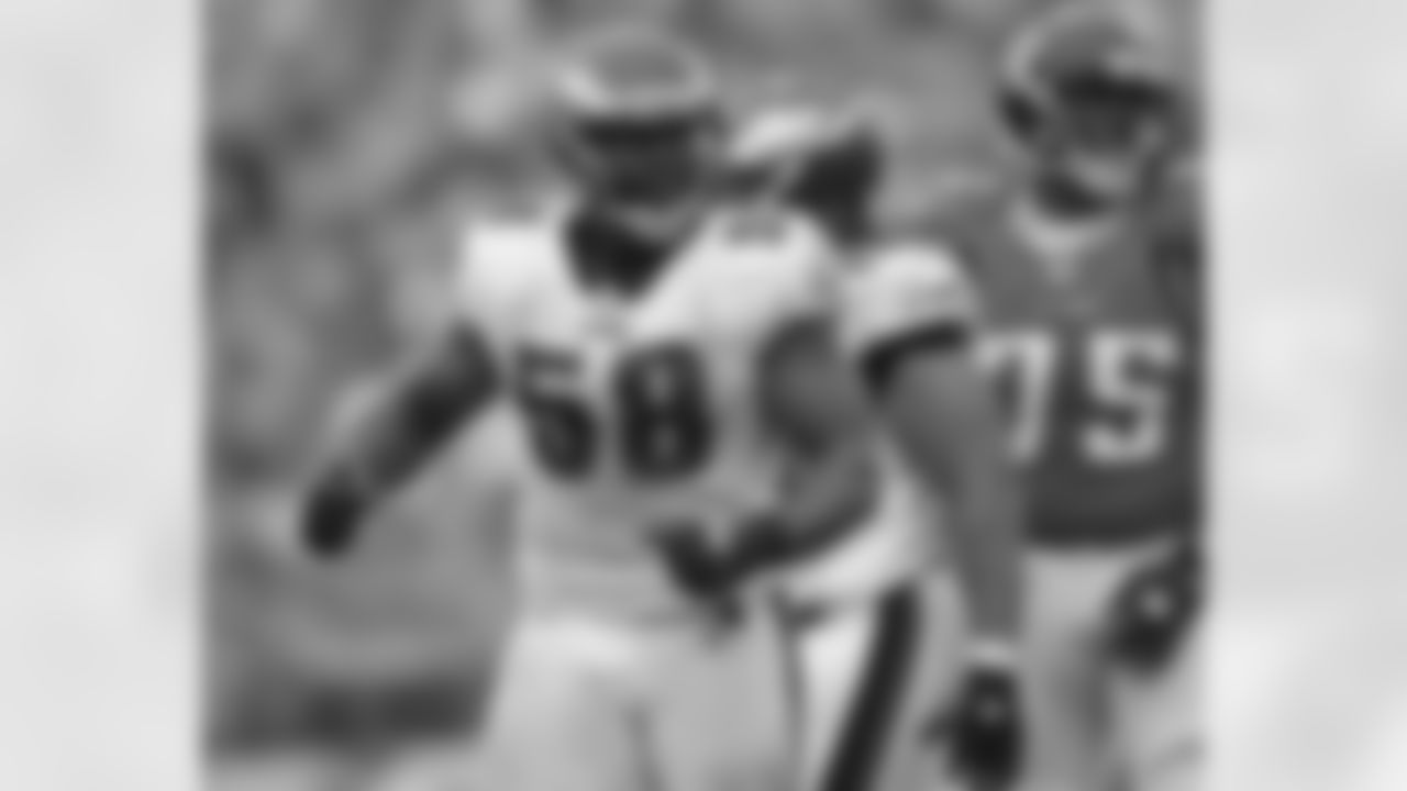 DE Trent Cole
