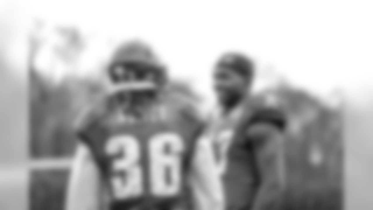 Ajayi and WR Alshon Jeffery making acquaintaces.