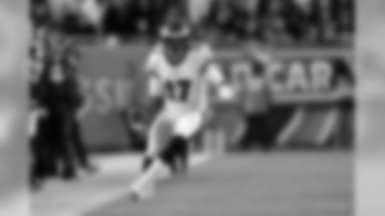 WR Alshon Jeffery
Philadelphia Eagles vs. Chicago Bears at Soldier Field in Chicago on January 6, 2019
