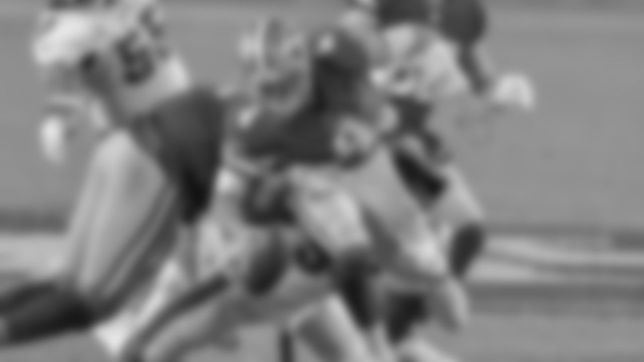 Philadelphia Eagles vs. San Francisco 49ers at Levi's Stadium on October 4, 2020