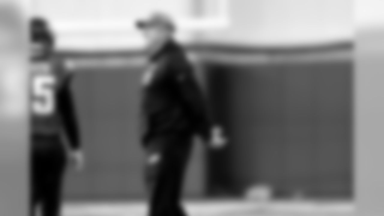 Head coach Doug Pederson