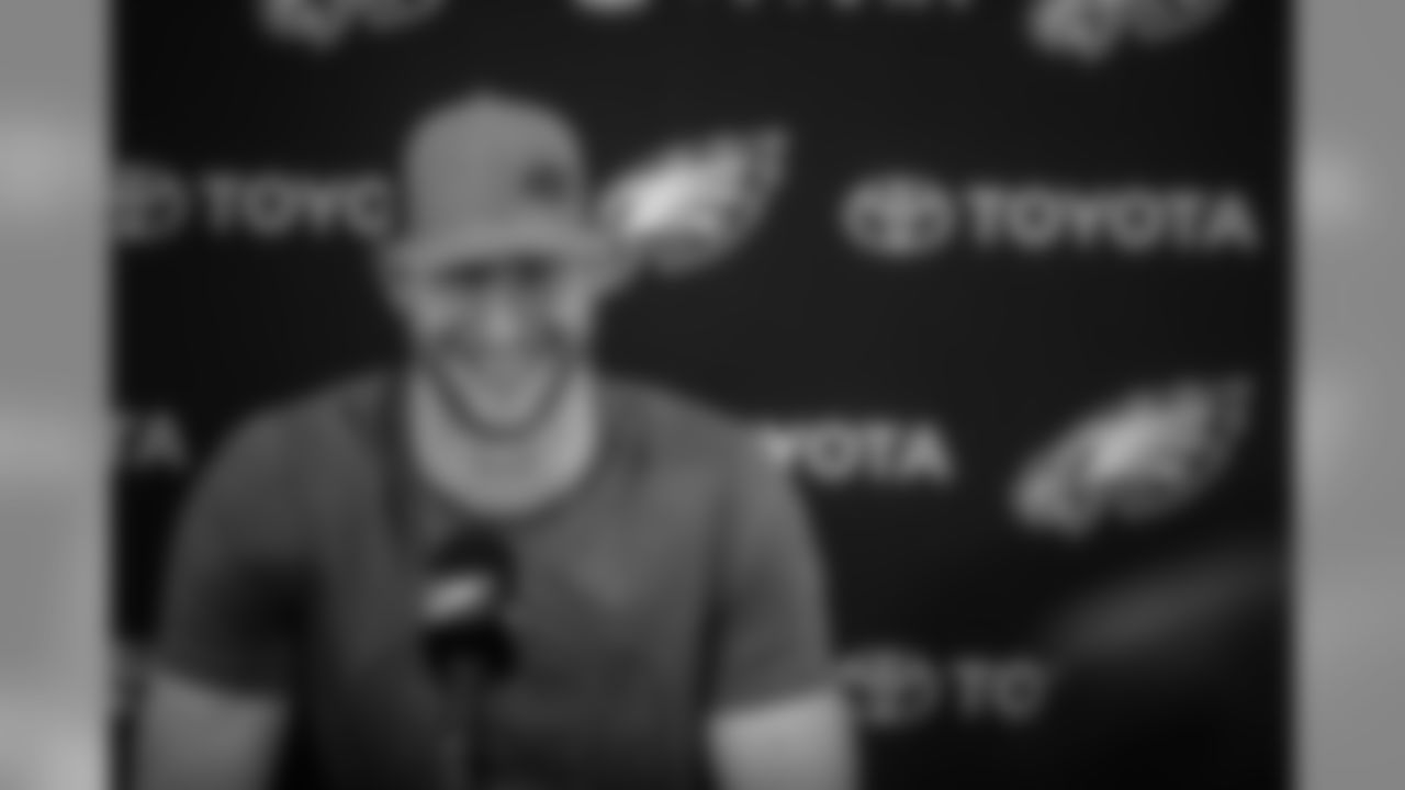 QB Carson Wentz