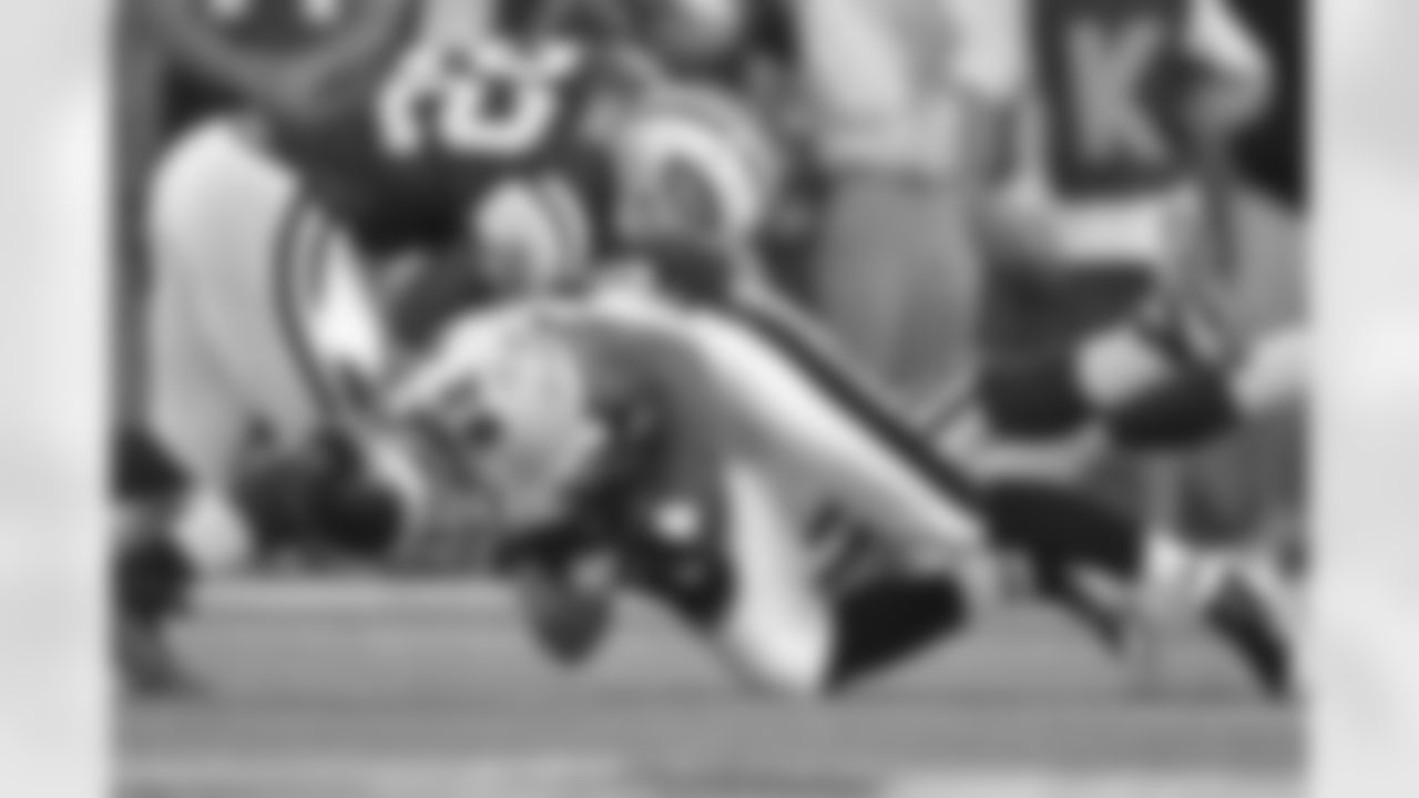 TE Clay Harbor