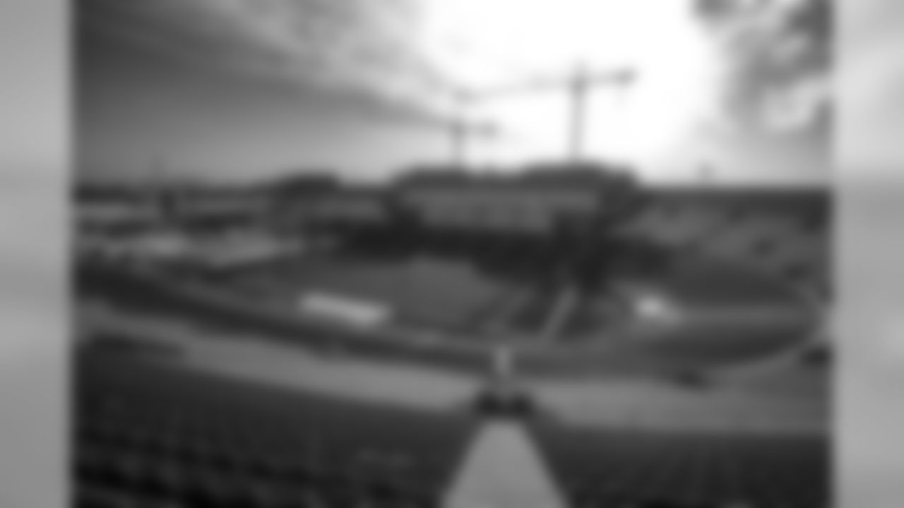 Philadelphia Eagles vs. Los Angeles Rams at the Los Angeles Memorial Coliseum on December 16, 2018