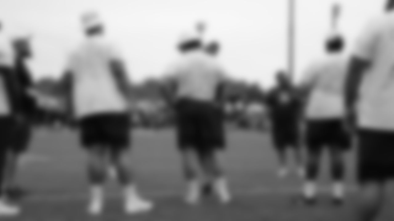 C Jason Kelce receives some coaching