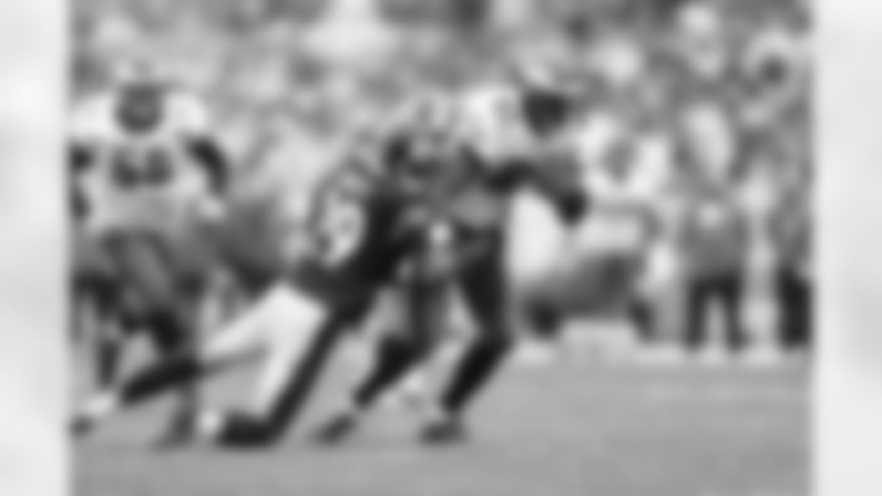WR Jason Avant