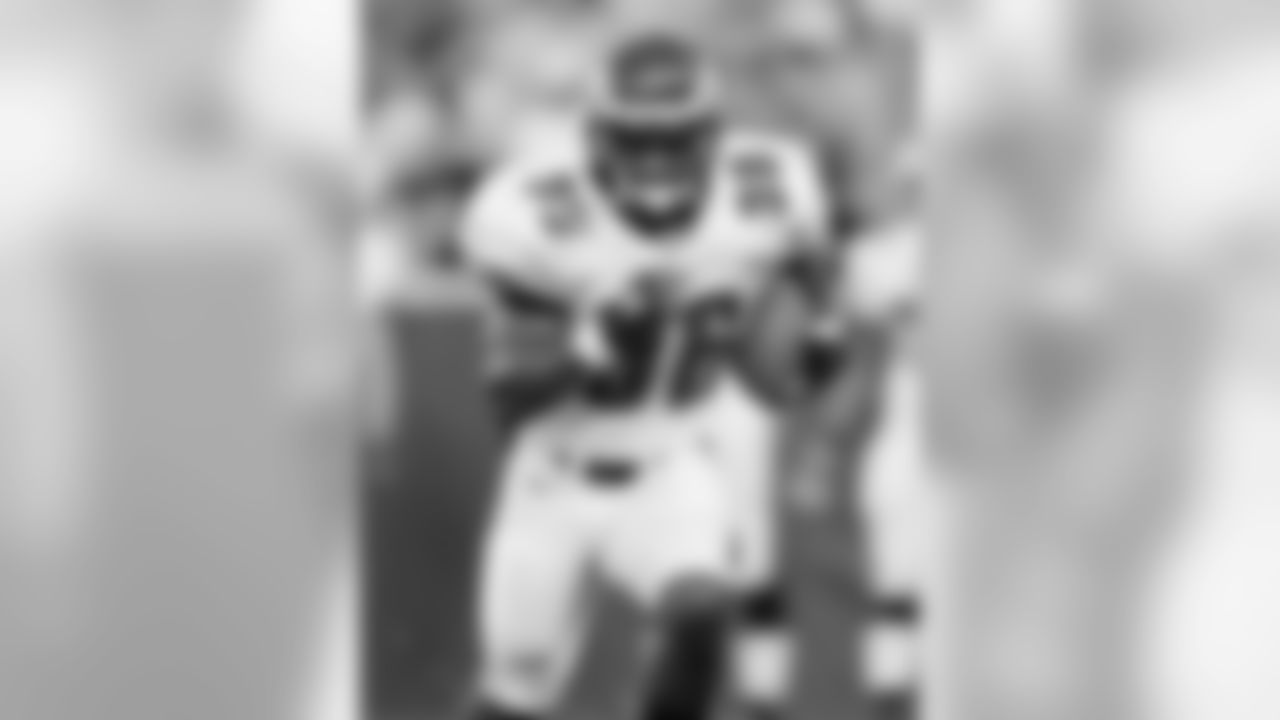 RB Brian Westbrook