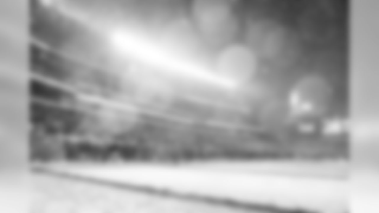 A look at the snow falling at Lincoln Financial Field.