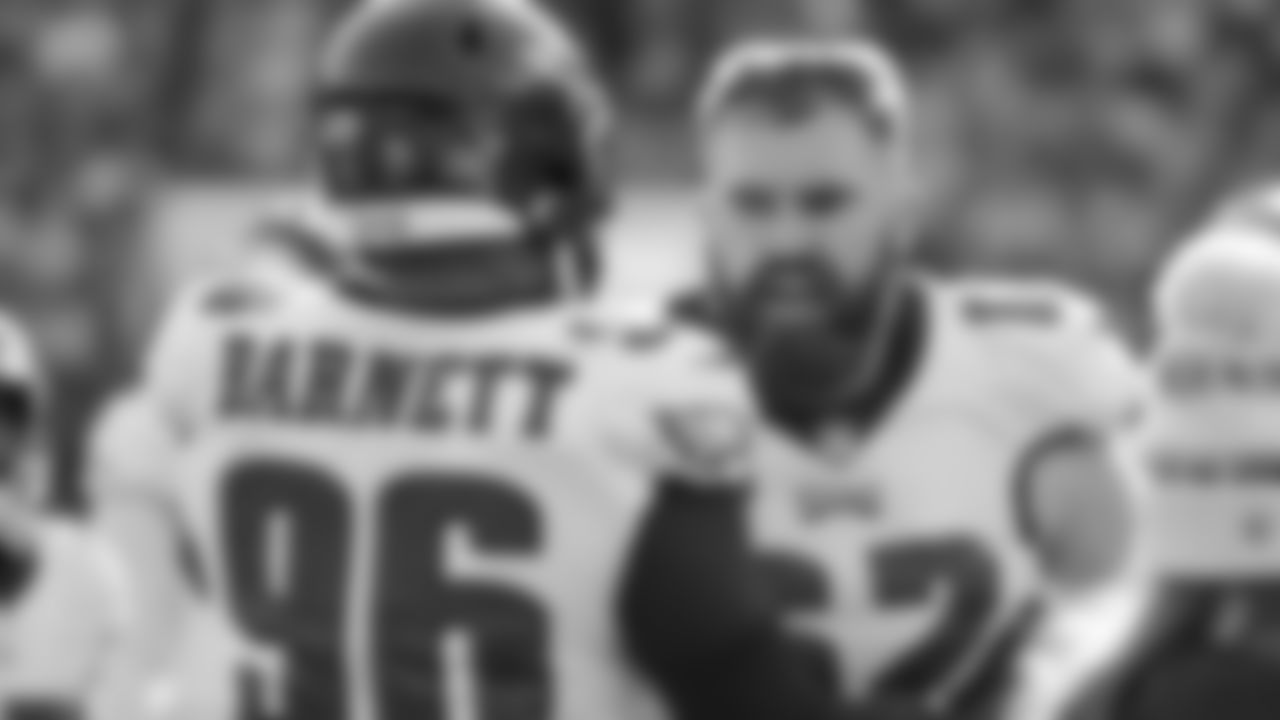 DE Derek Barnett & C Jason Kelce