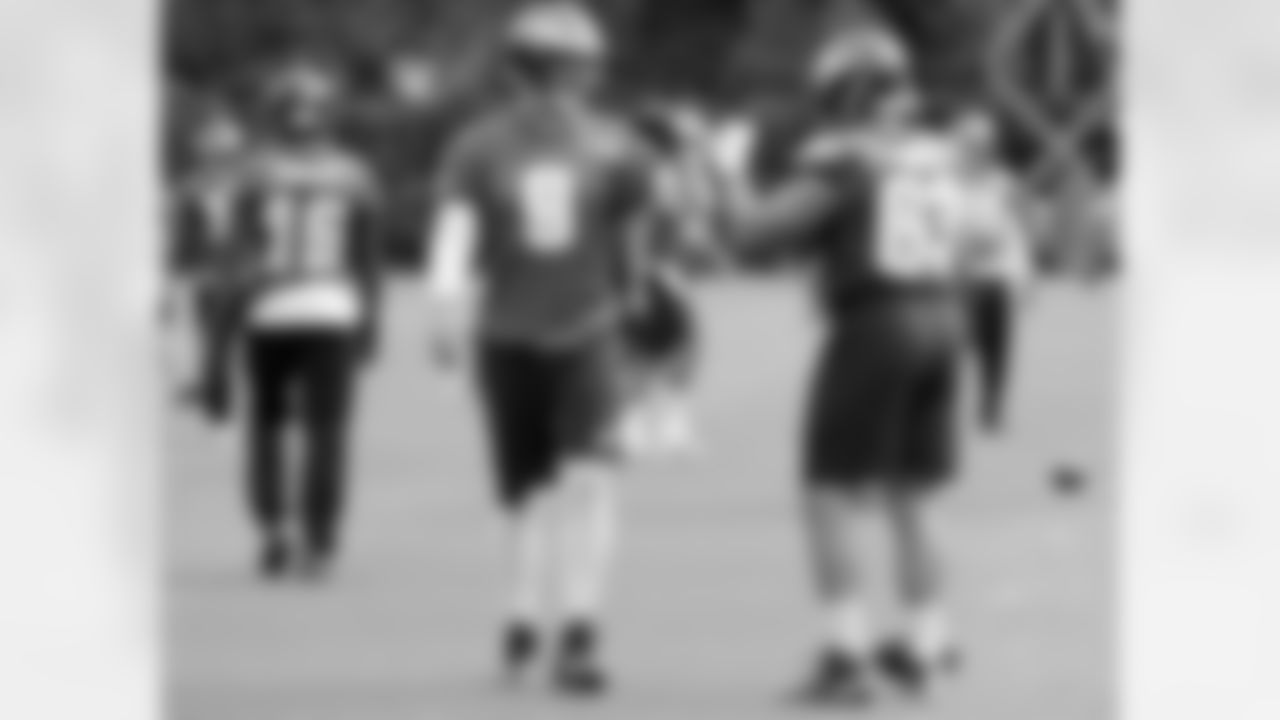 C David Molk has got Nick's back