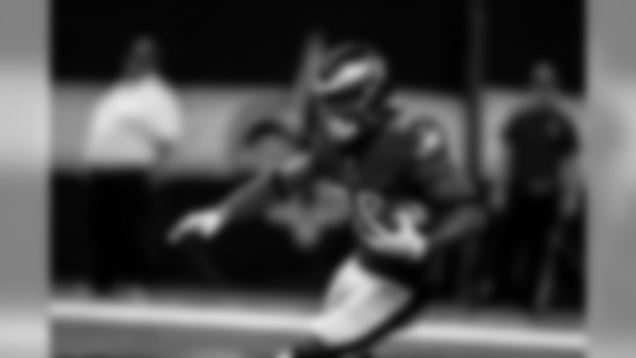 RB Corey Clement
Philadelphia Eagles vs. New Orleans Saints at the Mercedes-Benz Superdome on November 18, 2018