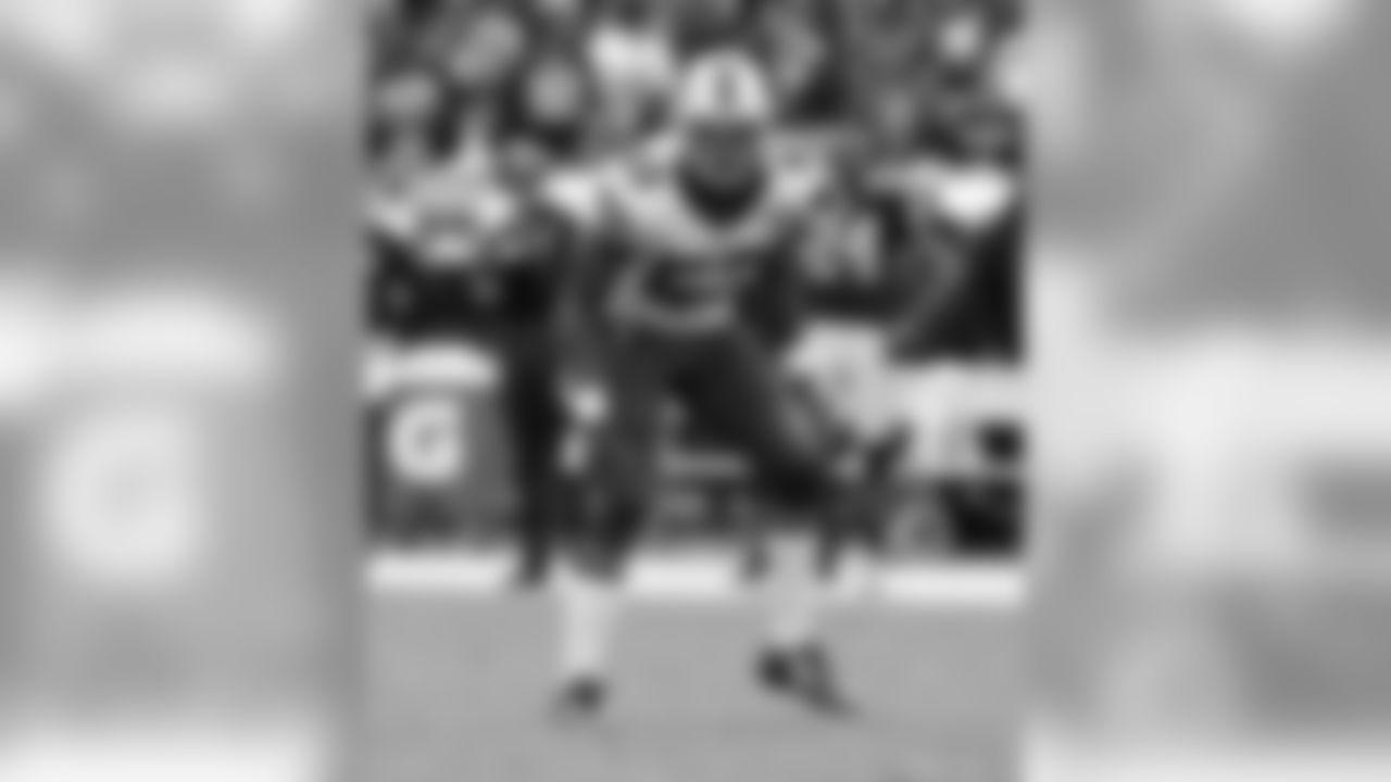 Last season, Bradham started the first 11 games of the year and compiled 57 tackles, the fourth-highest total on the team
