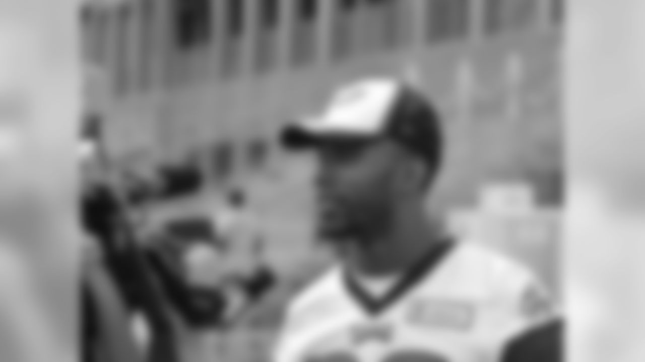 S Earl Wolff