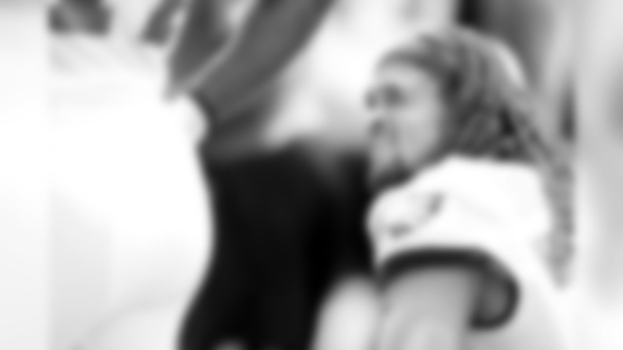 CB Avonte Maddox