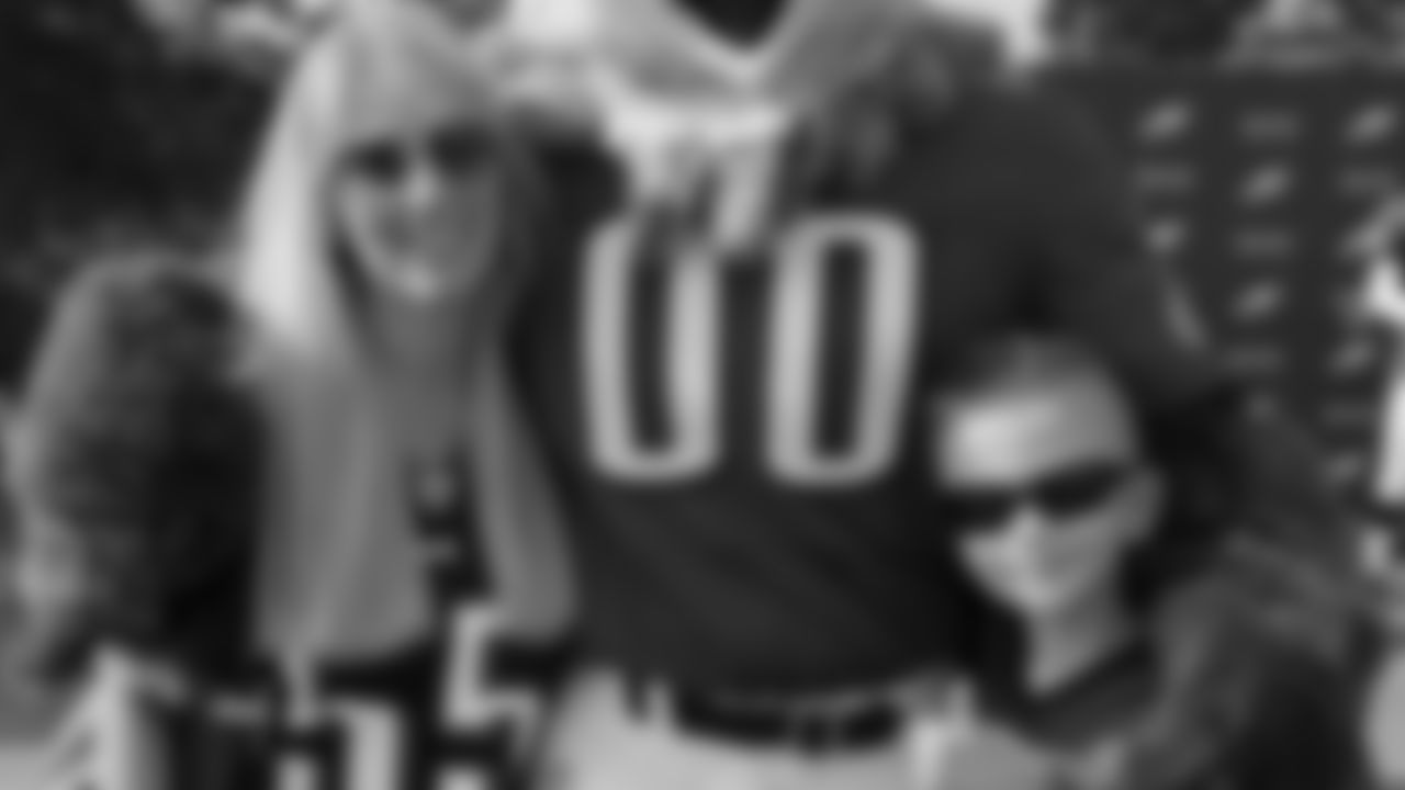 "Go Birds! Let's get Carson some more weapons in this 2020 draft! Nothing like going to Lincoln Financial Field for an Eagles game, but also have been to games in Carolina and Minneapolis!" – Charlie Bell