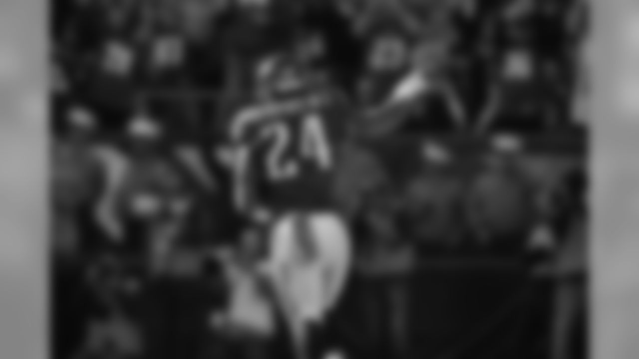 RB Ryan Mathews
