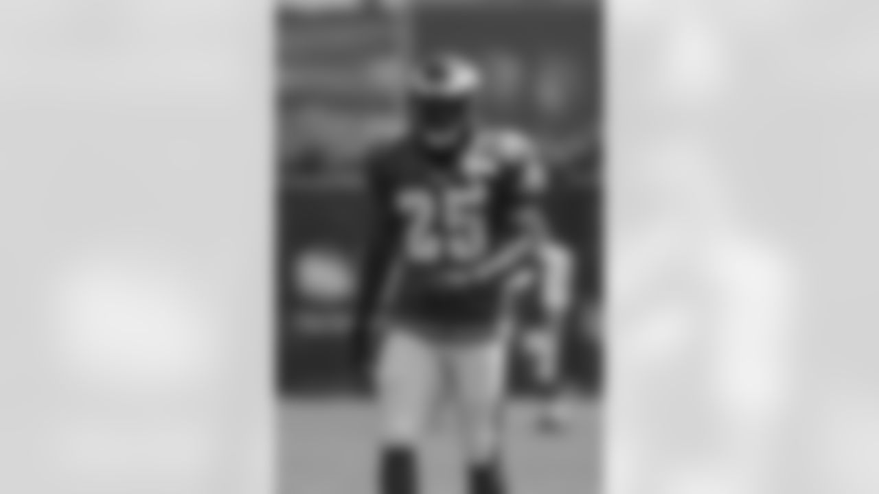 RB LeSean McCoy