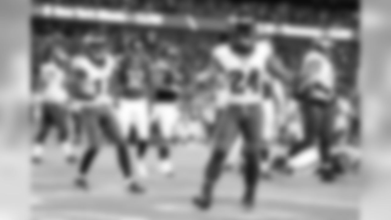 RB Ryan Mathews