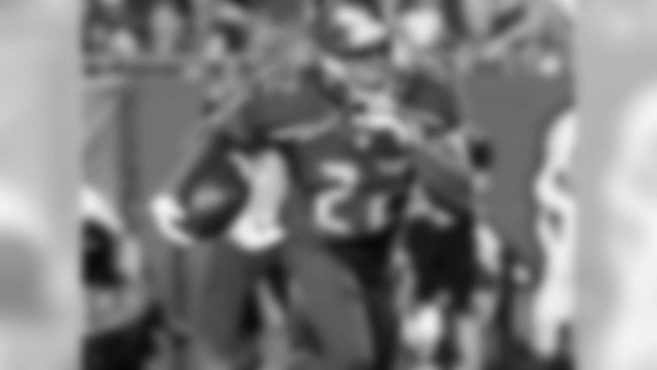 RB Doug Martin ranks fifth in the NFL with 706 rushing yards this season