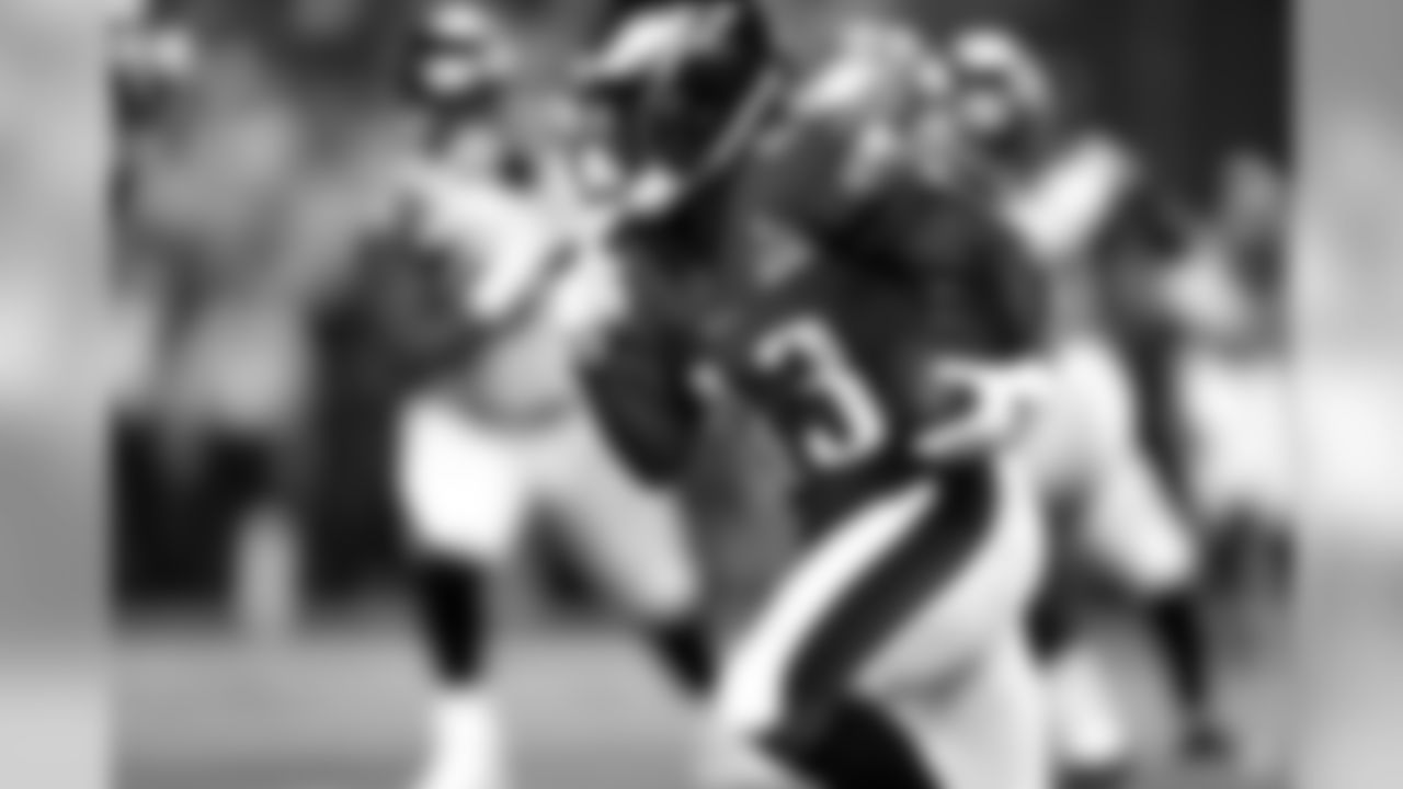 RB Darren Sproles
Atlanta Falcons vs. Philadelphia Eagles at Lincoln Financial Field on September 6, 2018