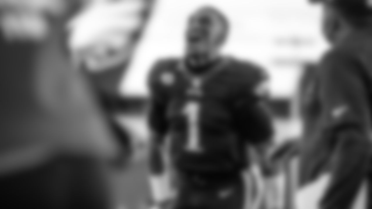 QB Jalen Hurts