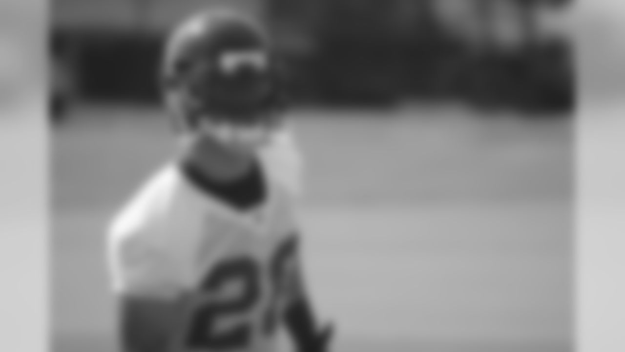 The Atlanta Falcons continued their third week of OTAs in Flowery Branch // Offseason Training Activities - 2012 // June 13, 2012 // Flowery Branch, Ga. -