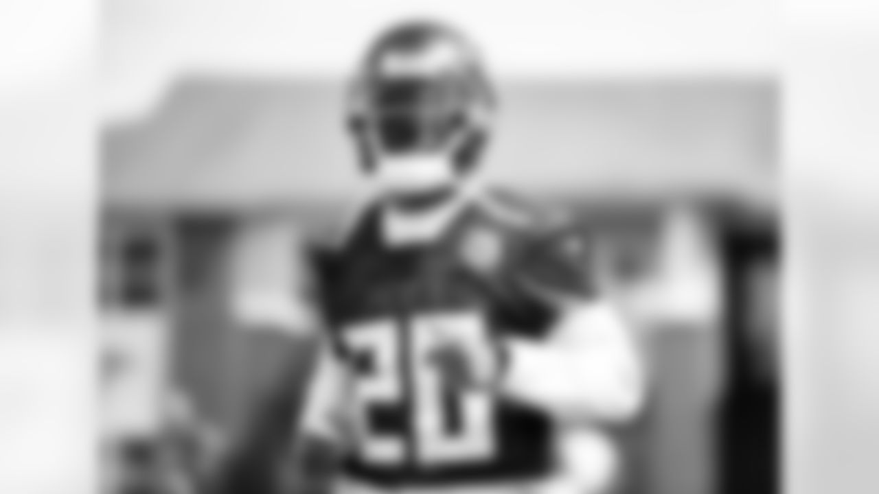 Atlanta Falcons defensive back Kendall Sheffield #20