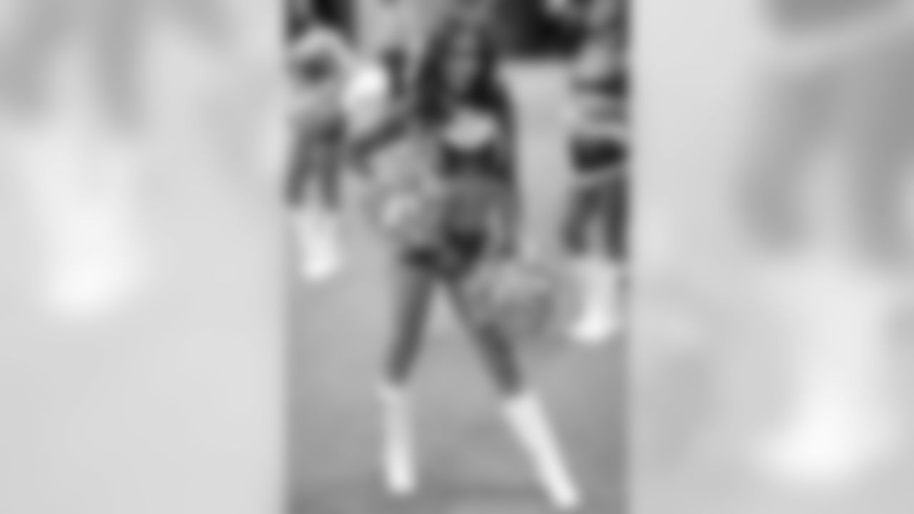 Cheer CINvsATL_AM_09302018_0014