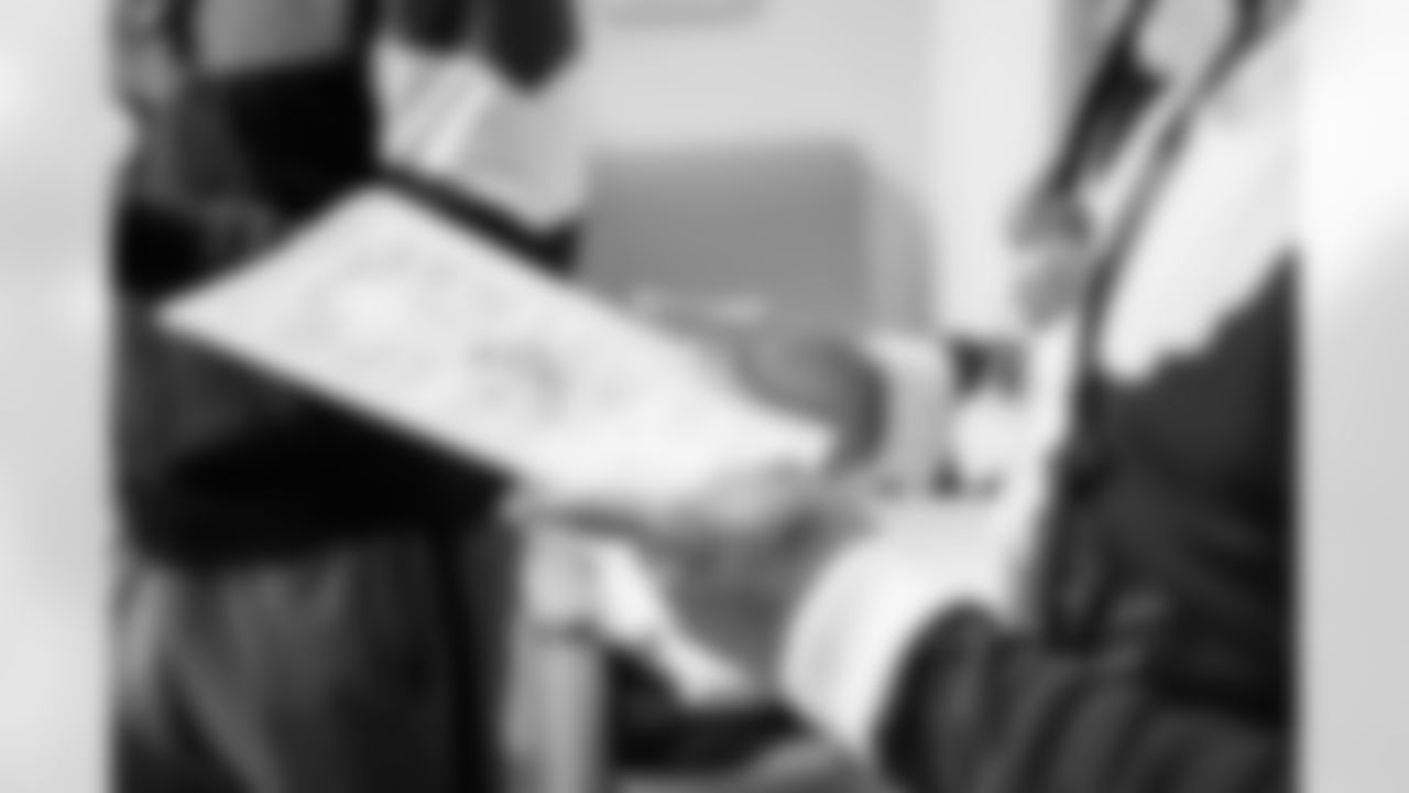 CHOACaroling_KD_12172018_0459