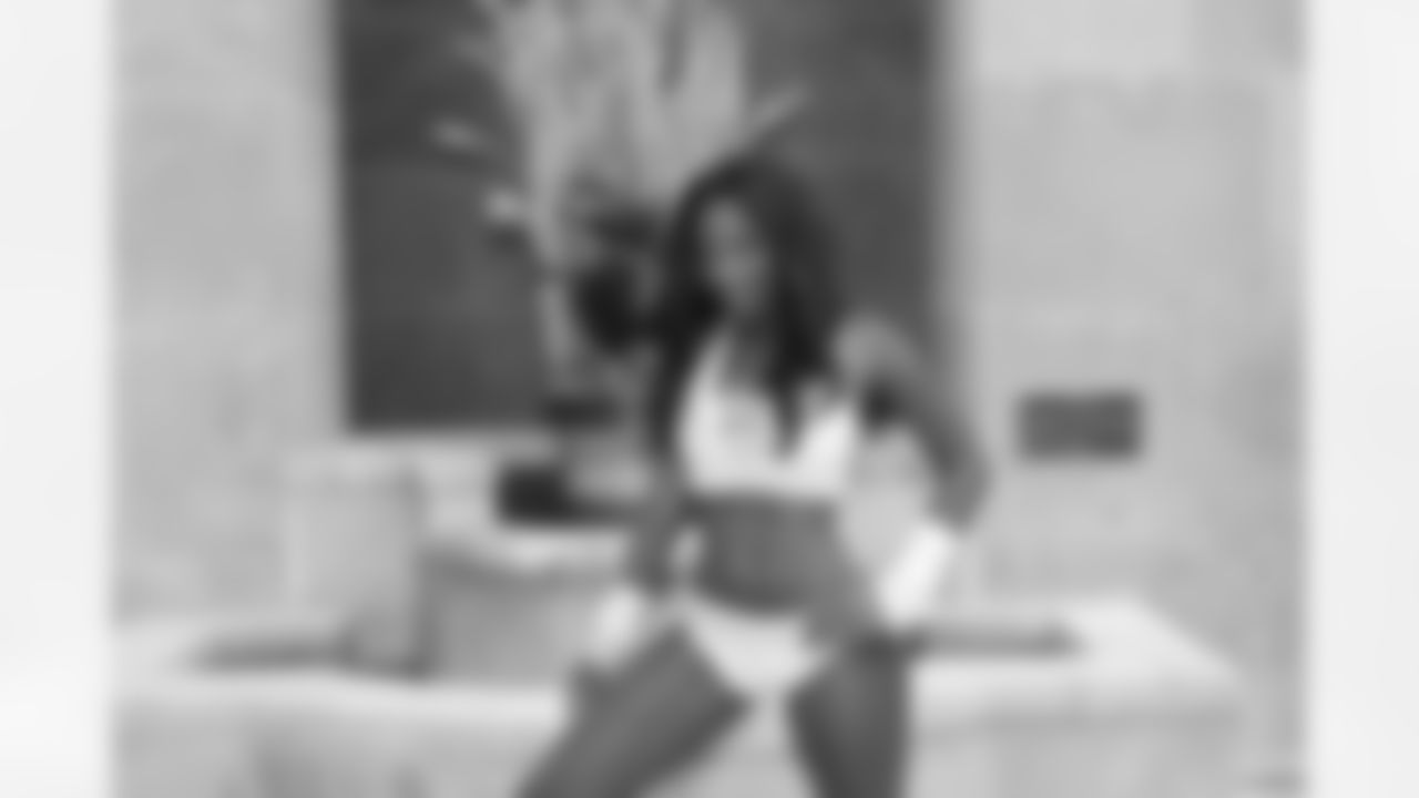 2011 Atlanta Falcons Cheerleader Final Auditions // 3/24/11 // Arthur M. Blank Family Office -