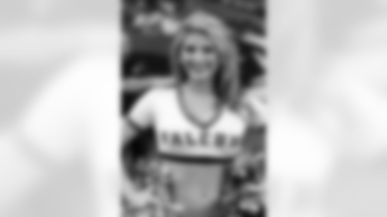 Naiz B. // Falcons vs. Dolphins - Cheerleaders // August 12, 2011 // Atlanta -