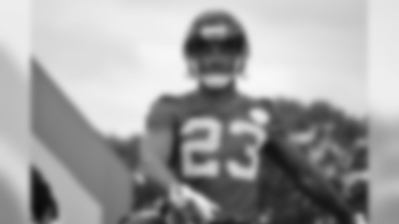 CB Robert Alford