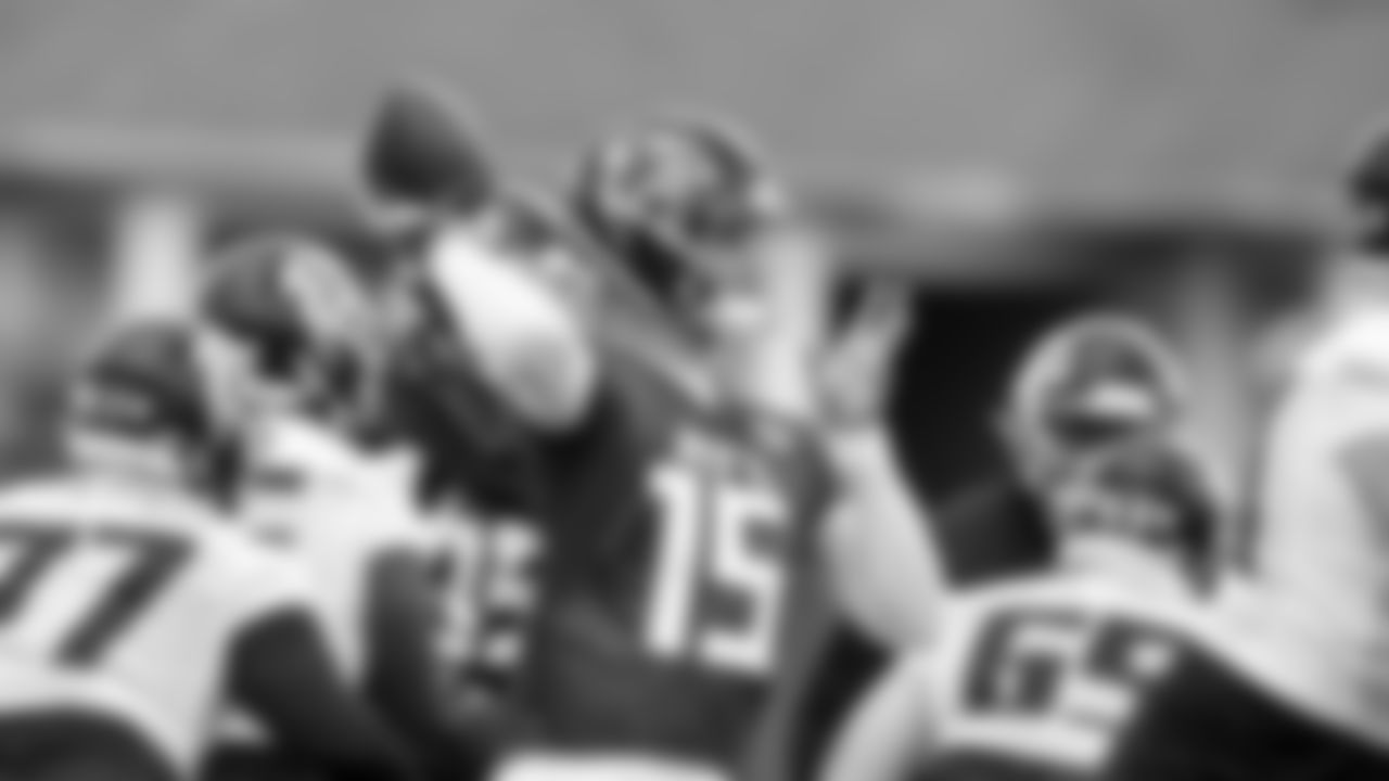 Atlanta Falcons quarterback Feleipe Franks #15 in action during the first practice of Atlanta Falcons rookie minicamp on May 14, 2021.