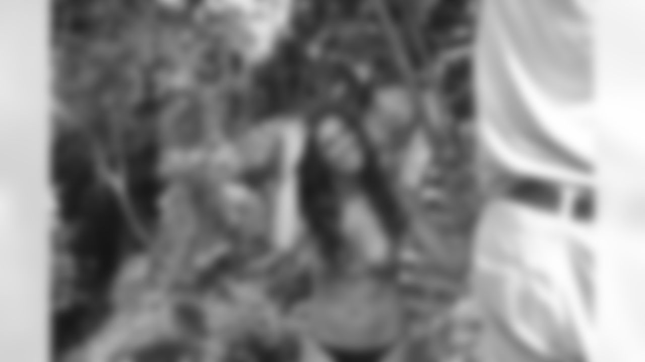 The Atlanta Falcons Cheerleaders are in Jamaica for their 2012-13 swimsuit calendar photo shoot // Atlanta Falcons Cheerleaders Swimsuit Calendar Shoot - Day 3 // June 1, 2012 // Jamaica -