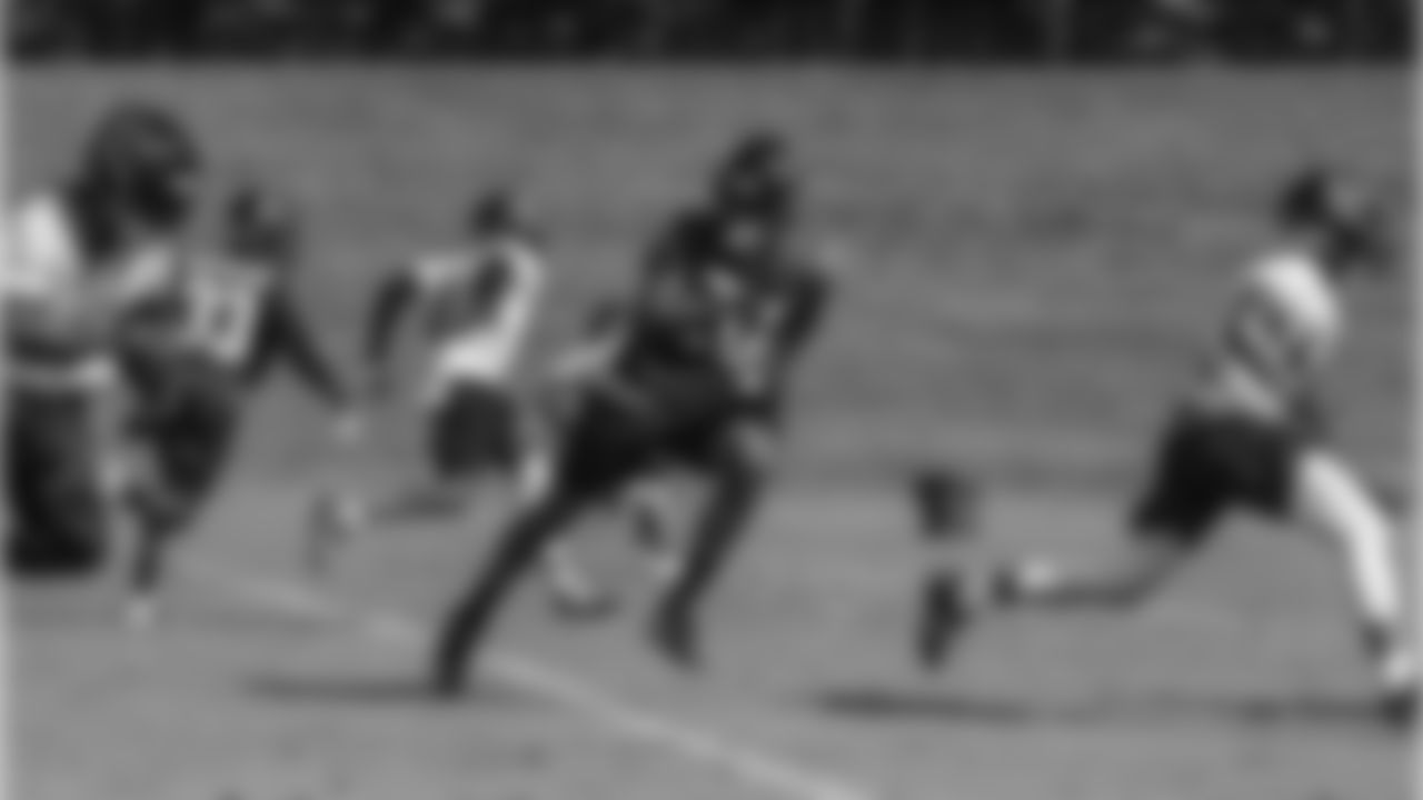 CB Isaiah Oliver