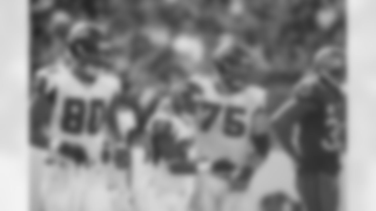 WR Harry Douglas celebrates a touchdown with G Garrett Reynolds