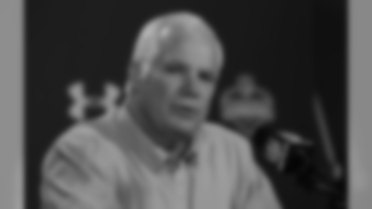 Head coach Mike Smith speaks to the media at the 2014 Scouting Combine