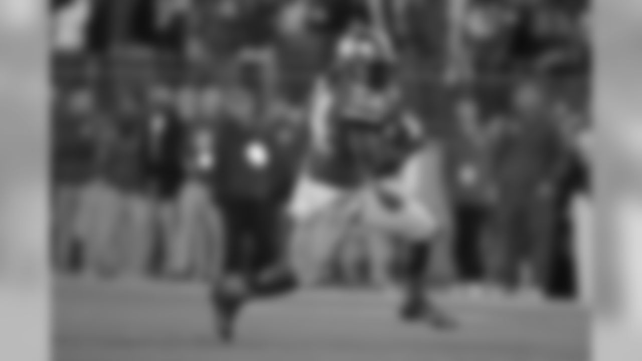 Despite missing three games to begin 2013, Hyde finished the year with 1,521 rushing yards and 15 touchdowns.