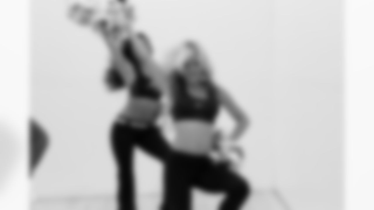 Shauna K. // Atlanta Falcons Cheerleaders Practice // 7/7/2011 // Atlanta -
