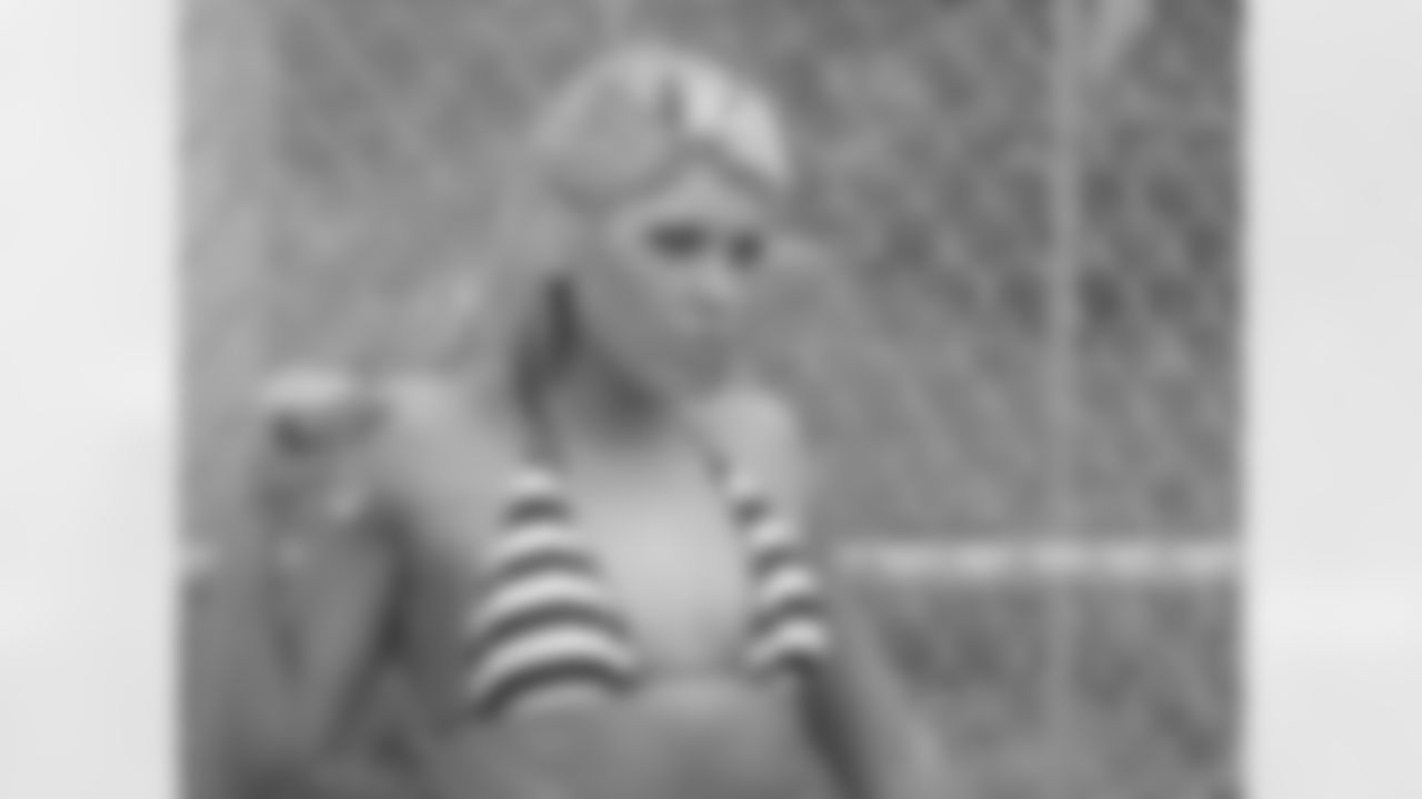 Reneau K. gets in the zone during her shoot // Atlanta Falcons Cheerleaders Swimsuit Calendar Photo Shoot - Day 1 // 5/26/11 // Bermuda -