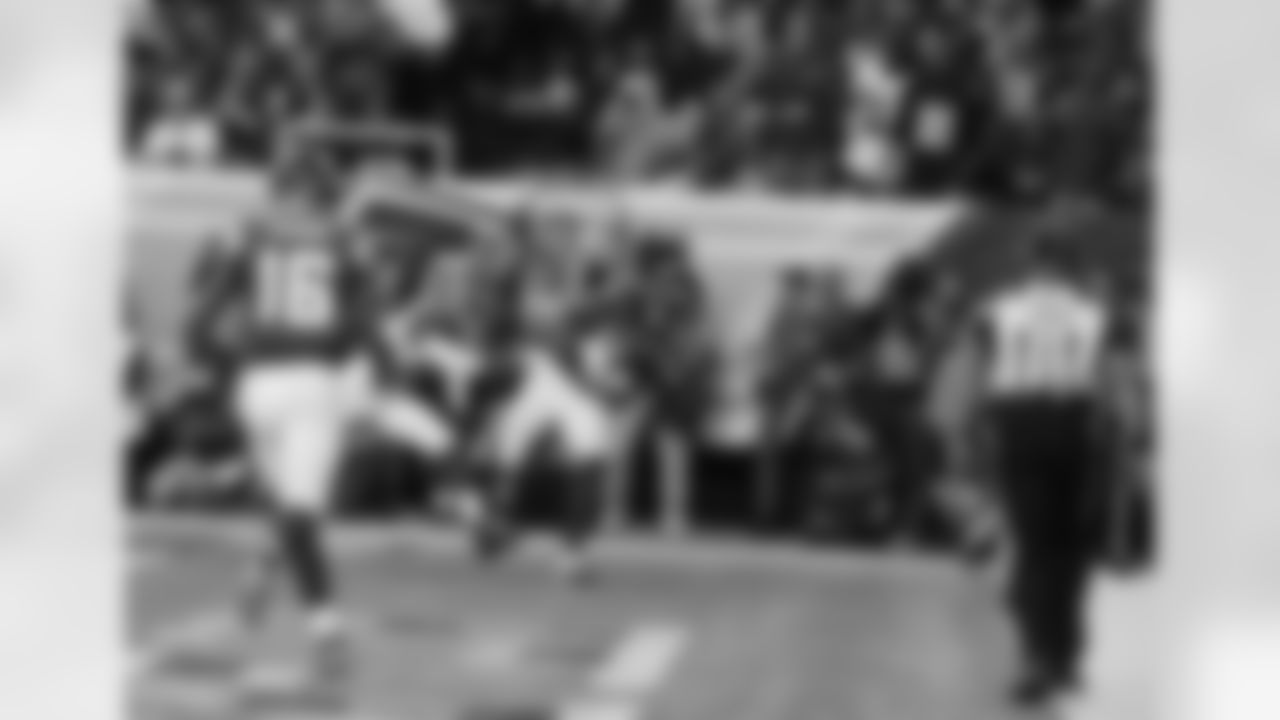 Julio Jones scored the game-tying touchdown against Tampa Bay on an eight-yard pass from Matt Ryan with 17 seconds remaining to force overtime.