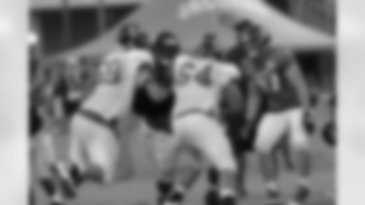 OLs Andrew Jackson and Ryan McMahon double team a Jacksonville defensive lineman // Combined Practice with Jacksonville // August 17, 2011 // Jacksonville, Fla. —