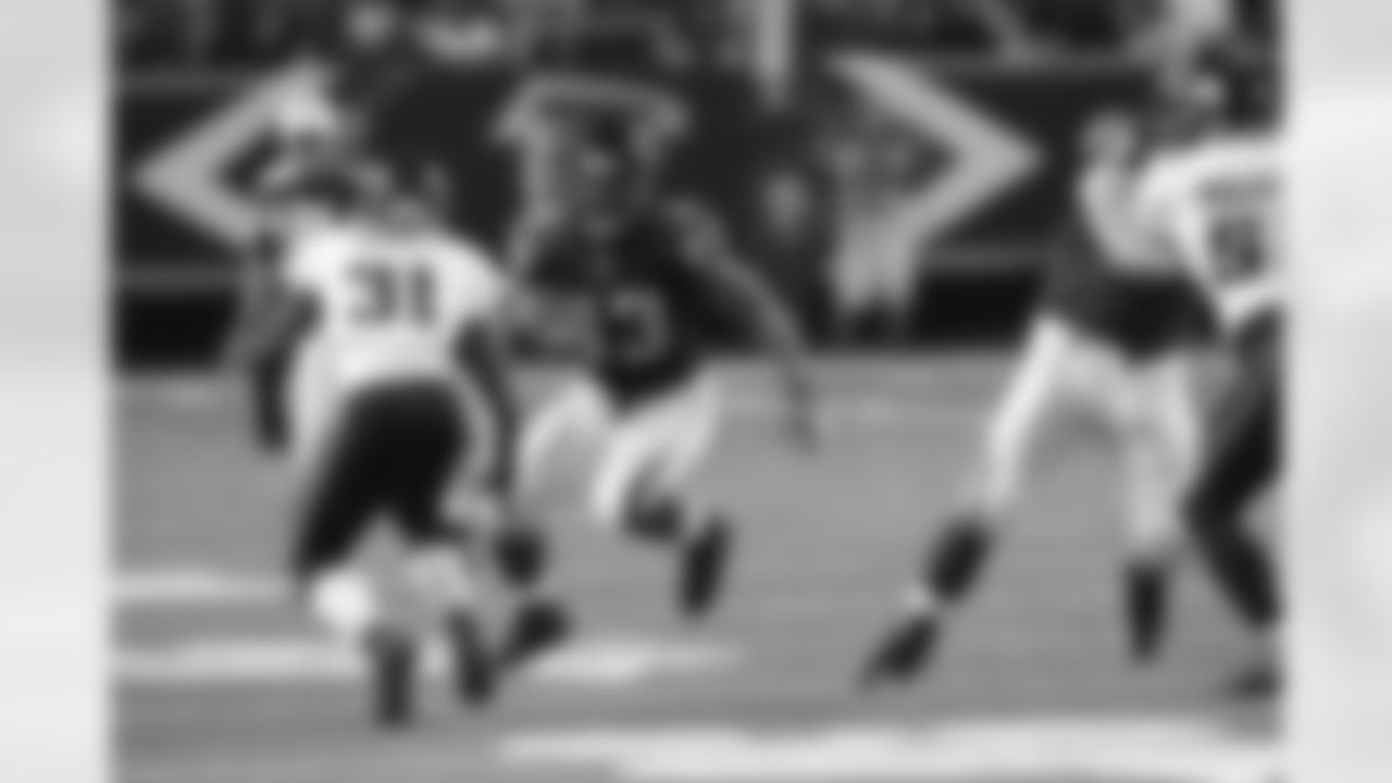 The Falcons host the Jacksonville Jaguars on Thursday Night Football at the Georgia Dome // Falcons vs. Jaguars - 2011 // Dec. 15, 2011 // Atlanta -