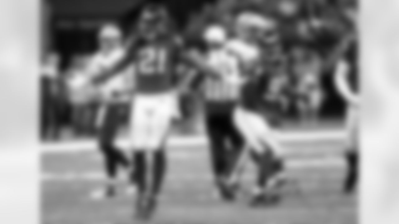 Desmond Trufant tallied a sack and a tackle for loss during Atlanta's Week 3 win over New Orleans.