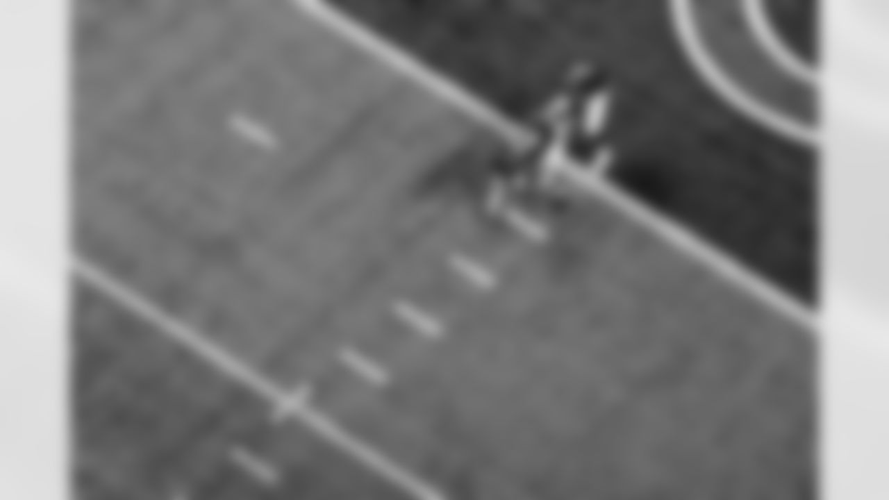 Atlanta Falcons quarterback Matt Ryan #2 warms up before the game against the New England Patriots at Mercedes-Benz Stadium in Atlanta, Georgia on Thursday, November 18, 2021. (Photo by Dakota Williams/Atlanta Falcons)